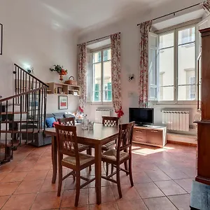 Ricasoli 17 G Apartment